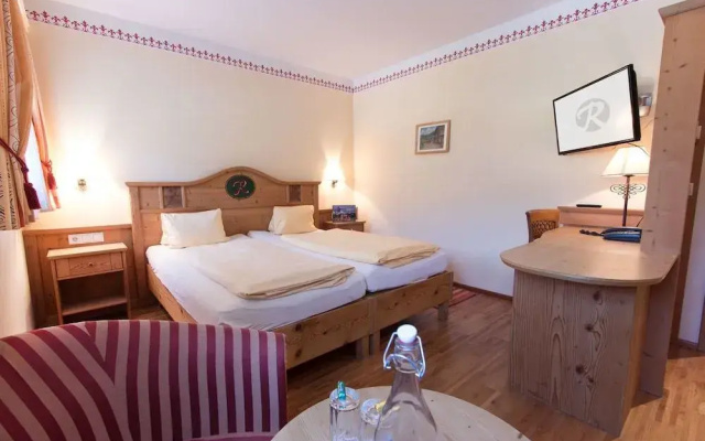 Resl Resort