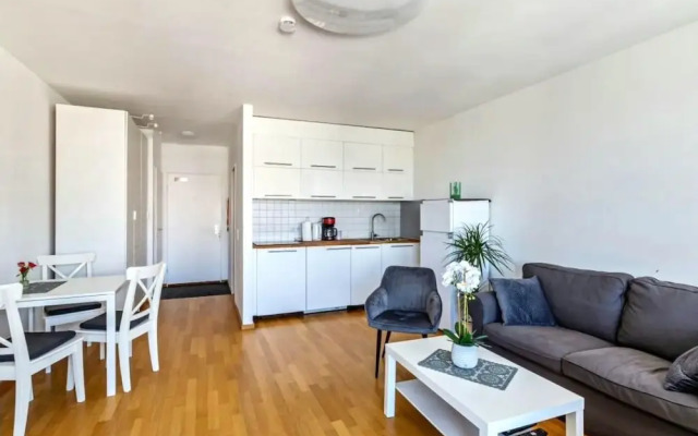 Stunning 1-bed Apartment in Neuss