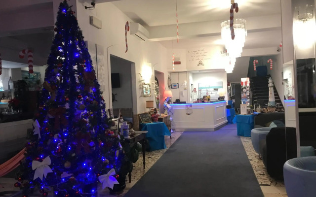 New Hotel Jolie