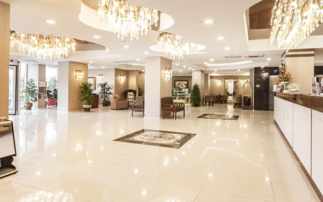 Hotel Golden Way Giyimkent