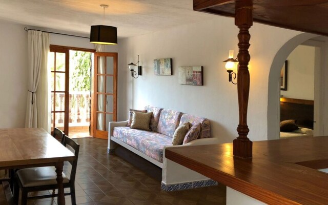 Granada Apartments