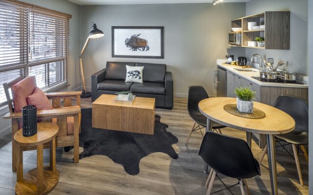 Buffalo Mountain Lodge