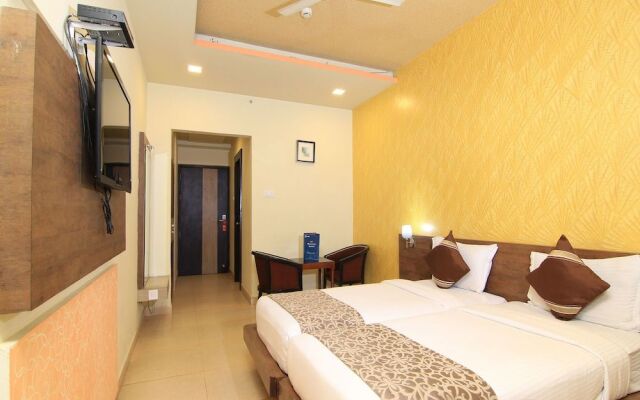 OYO 2136 Hotel The Continental