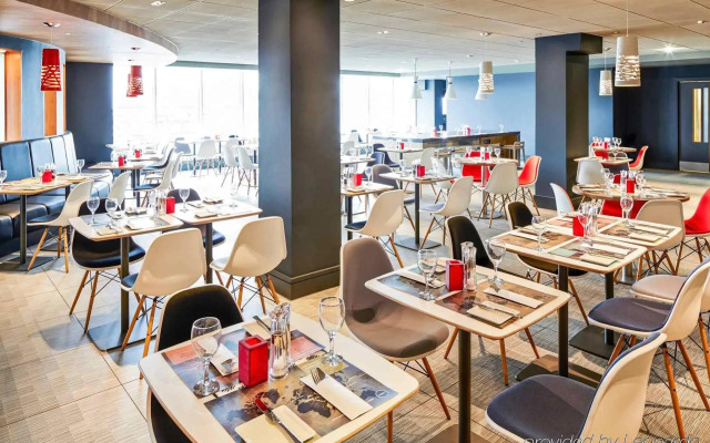 ibis London Heathrow Airport