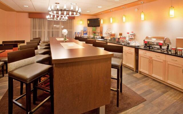 Hampton Inn Deadwood at Tin Lizzie Gaming Resort