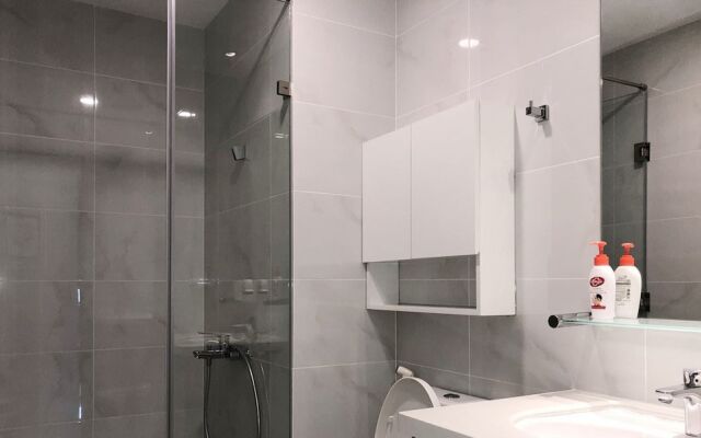 168 Property Luxury Apartments