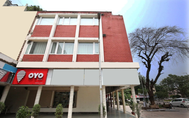 OYO 3362 JH E18hteen