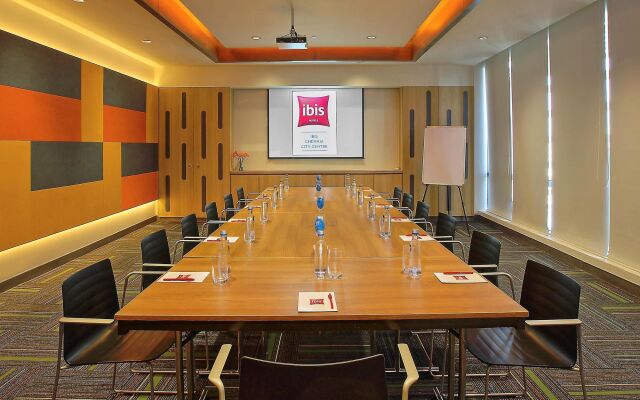 ibis Navi Mumbai Hotel