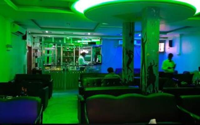 Hotel Vaithee Park
