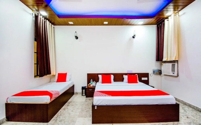Hotel Mubarak by OYO Rooms