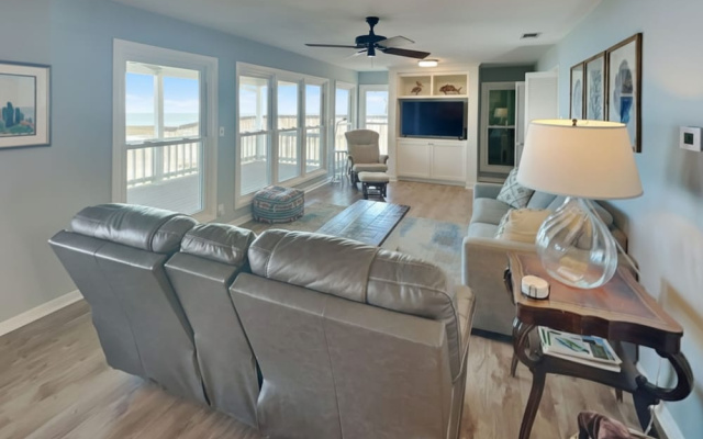 Getaway on the Bay
