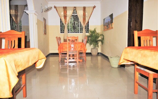 Airport Guesthouse