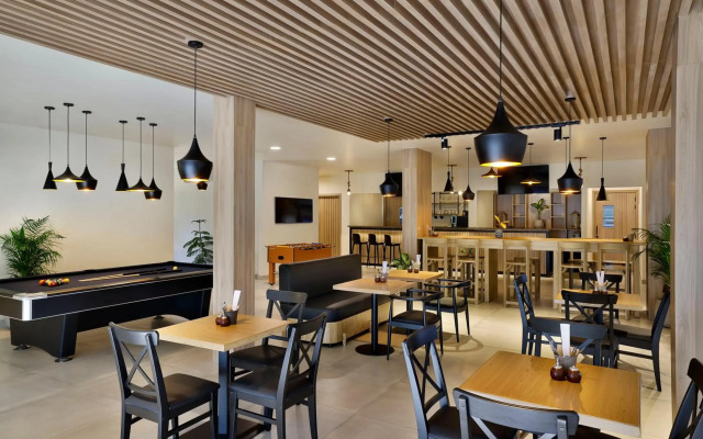Cloud7 Alula Residences