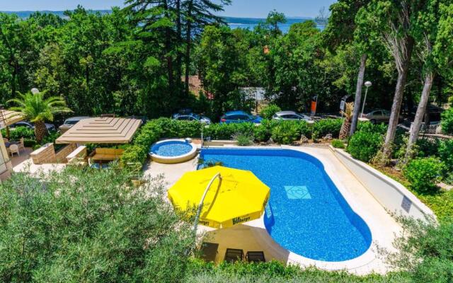 Houses and Apartment in Crikvenica 39413