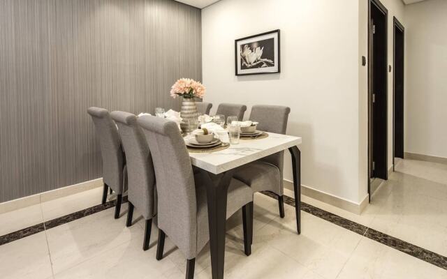 Uniquely Elegant 2BR In Prestigious Downtown Dubai!