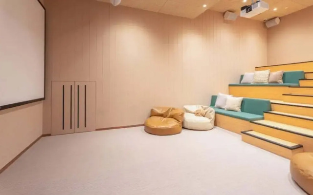 Weave Suites - Hillside