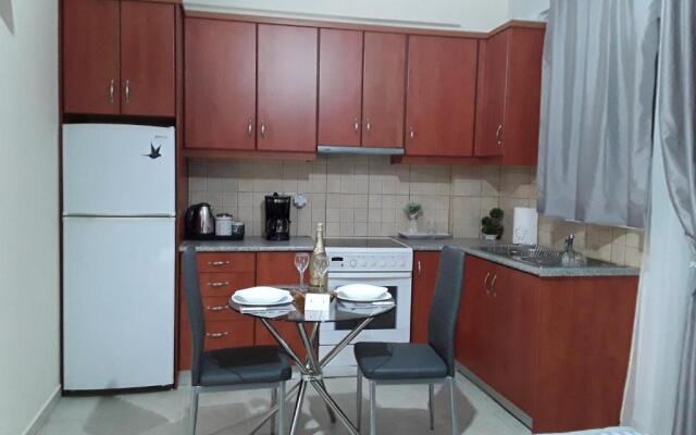 Ierapetra Suites & Studios