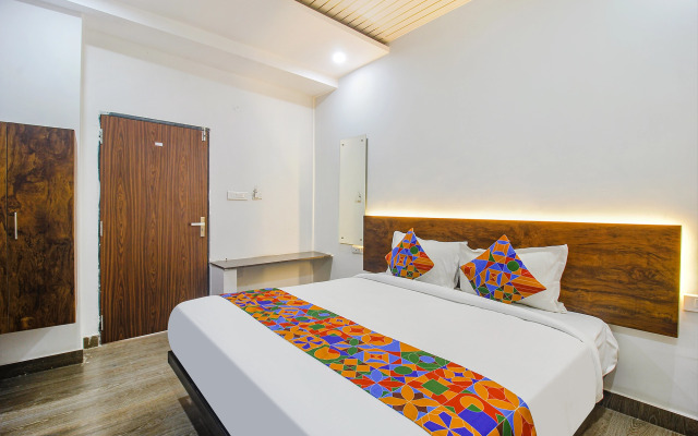FabHotel Dark Inn Hyderabad