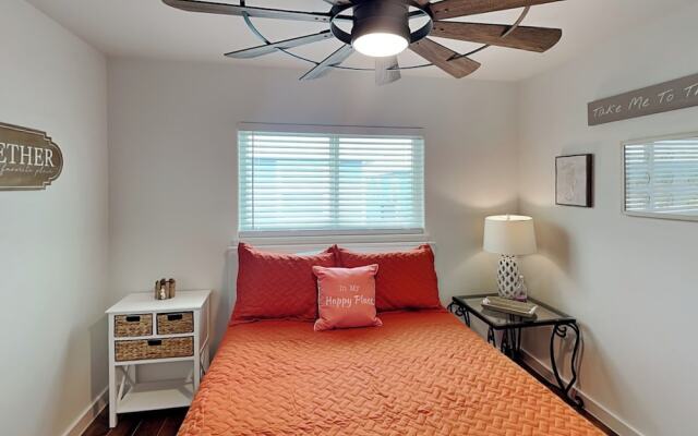 Red115 - Living the Beach Life