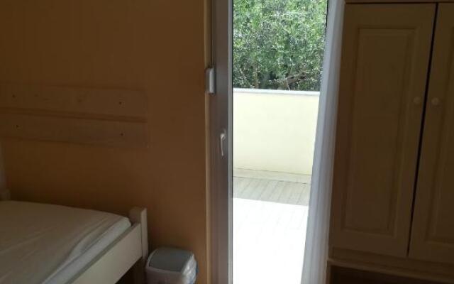 Hostel Cinema House
