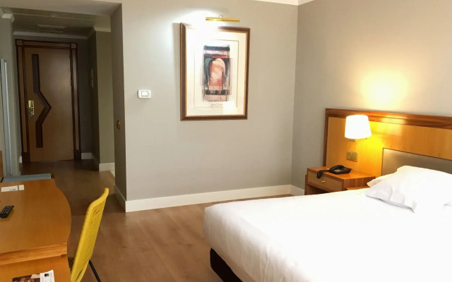 Oca Puerta del Camino Hotel