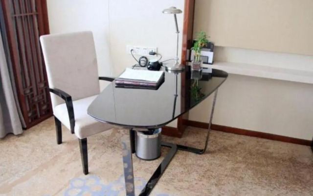 Yang Peng Jin Jiang Hotel