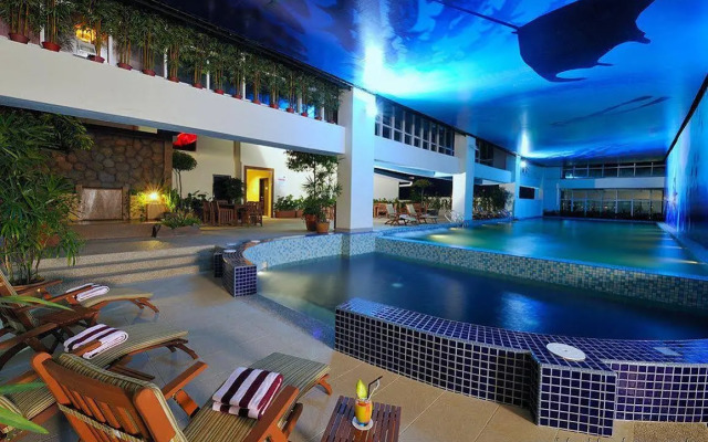 Grand Borneo Hotel