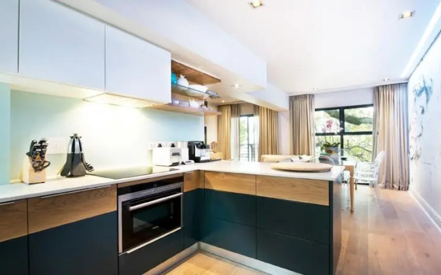 Collection Luxury Apartments - Concord 11