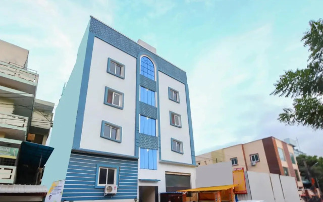 Collection O 18725 Hotel Hillside