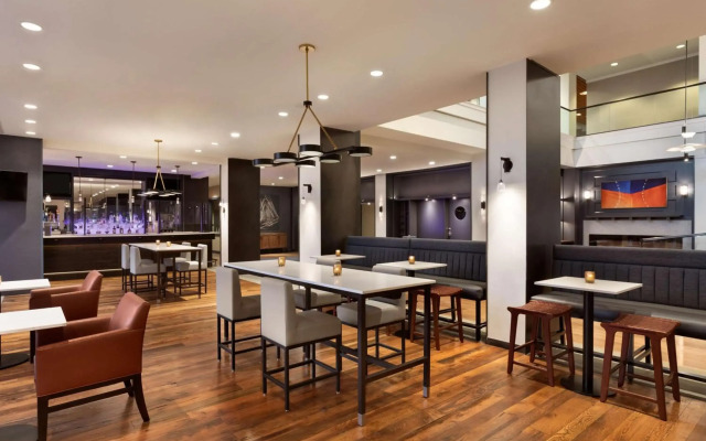 Hotel Champlain Burlington, Curio Collection by Hilton