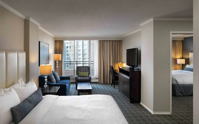 Chateau Victoria Hotel and Suites