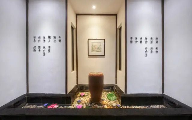 Qianna Hotel Zhengzhou Exhibition Center Branch
