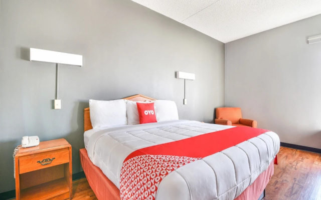 OYO Townhouse Inn Jacksonville near LittleRock AFB