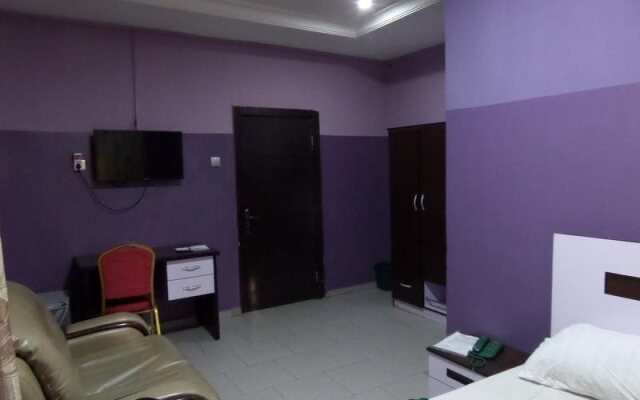 De Love Hotel