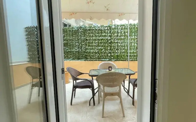 Pistachio Suite - Town Centre