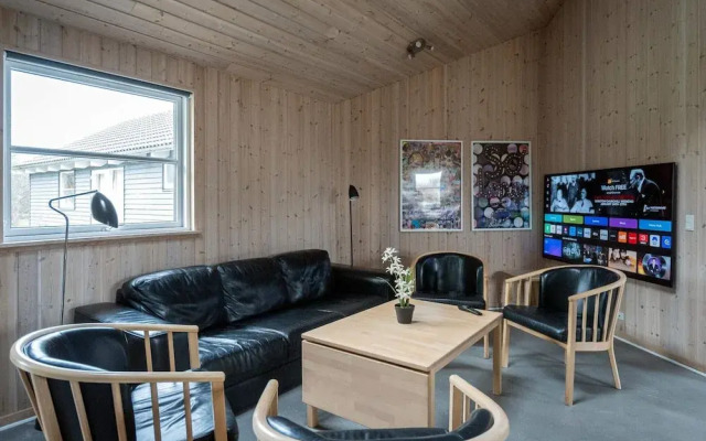 18 Person Holiday Home in Tisvildeleje