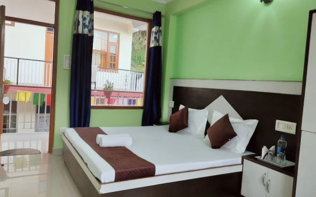 Hotel Adventure Inn 20 Metre from Swimming Pool