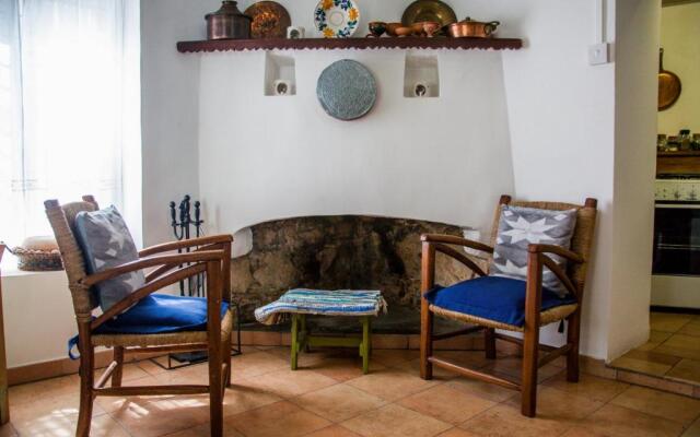 Cecilias Courtyard