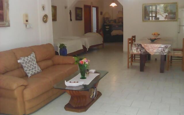 Annita Studios