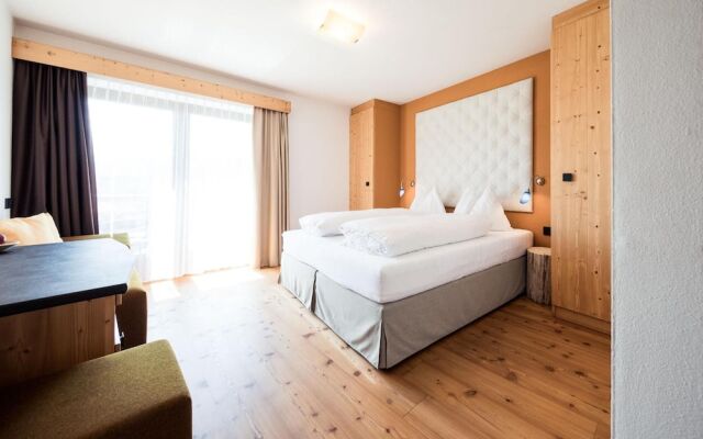 Hotel Dolomitenblick