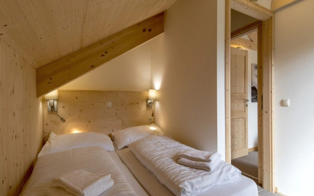 Lively Chalet Near Ski-slope