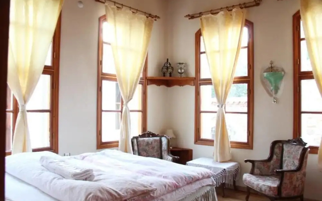 Athena Pension