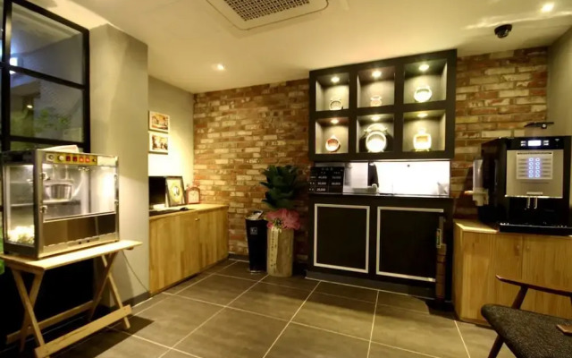 Changwon Masan No25 Odong