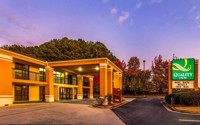 Quality Inn & Suites Atlanta Stone Mountain