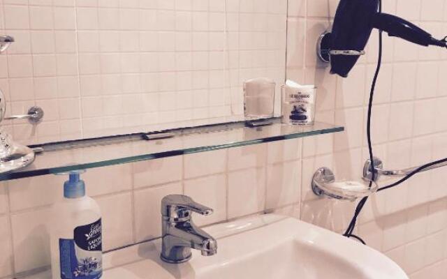 Hesperia Apartment