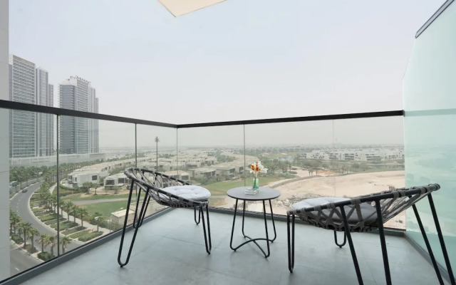 KeyRock Living - Premium Apt with Pool