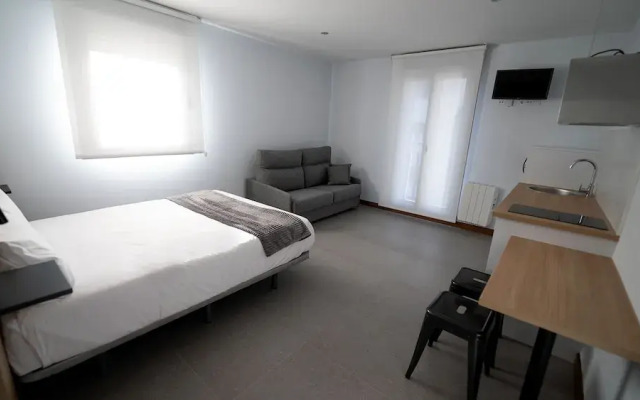 Apartamentos Puerta de Occidente