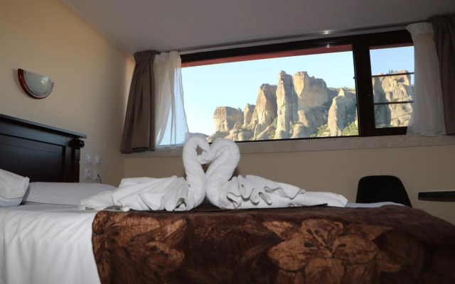 Hotel Kosta Famissi