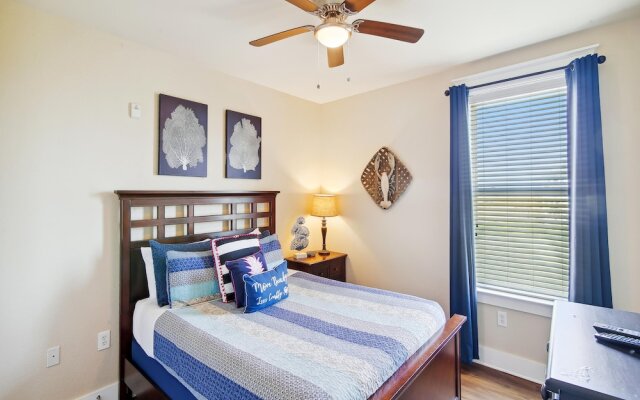 Pointe West 203 - Sea to Believe