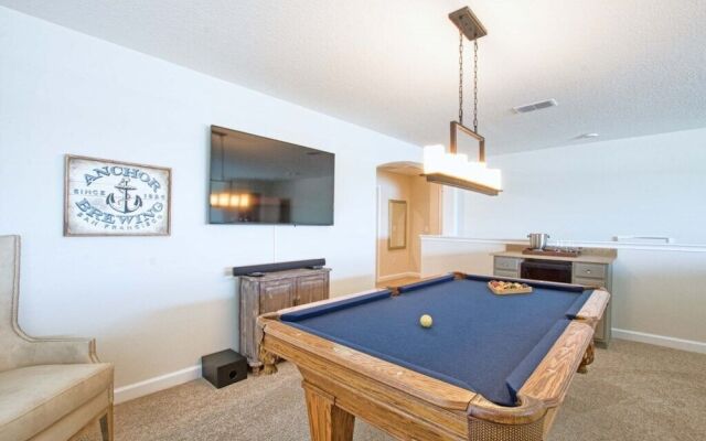 Storey Lake-5 Bedrooms home w/pool-1650ST